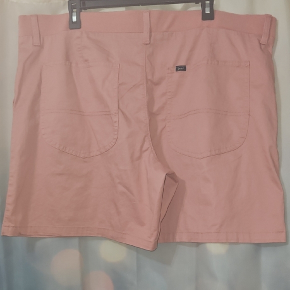 Nwt-Lee Women’s Pink Coral Flat Front Cotton Shorts - Picture 4 of 9